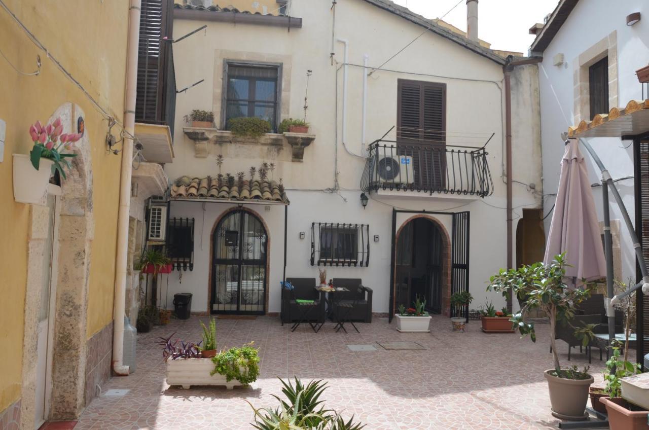 Il Cortiletto Appartement Syracuse Buitenkant foto